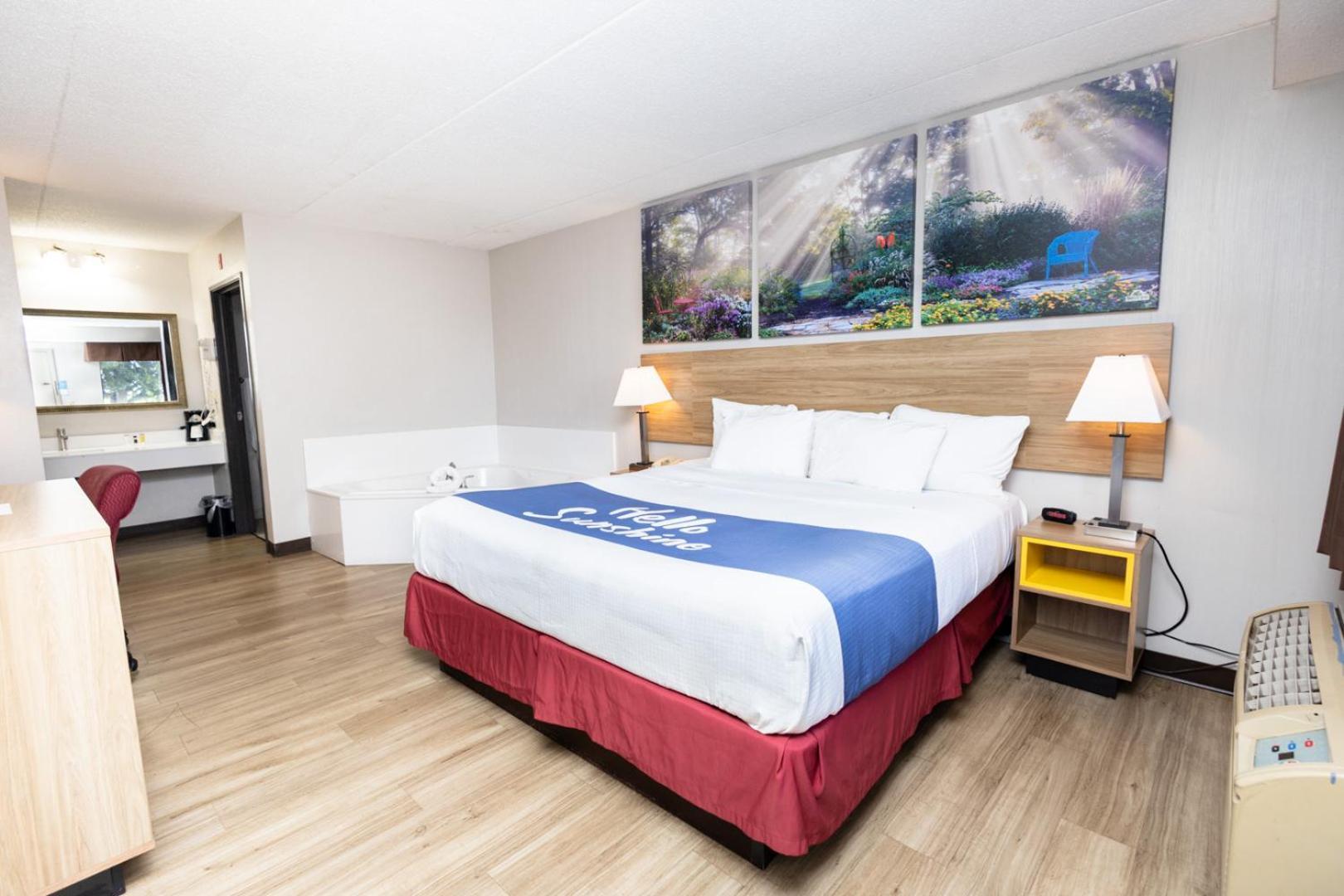 Days Inn By Wyndham Dayton Huber Heights Northeast Kültér fotó